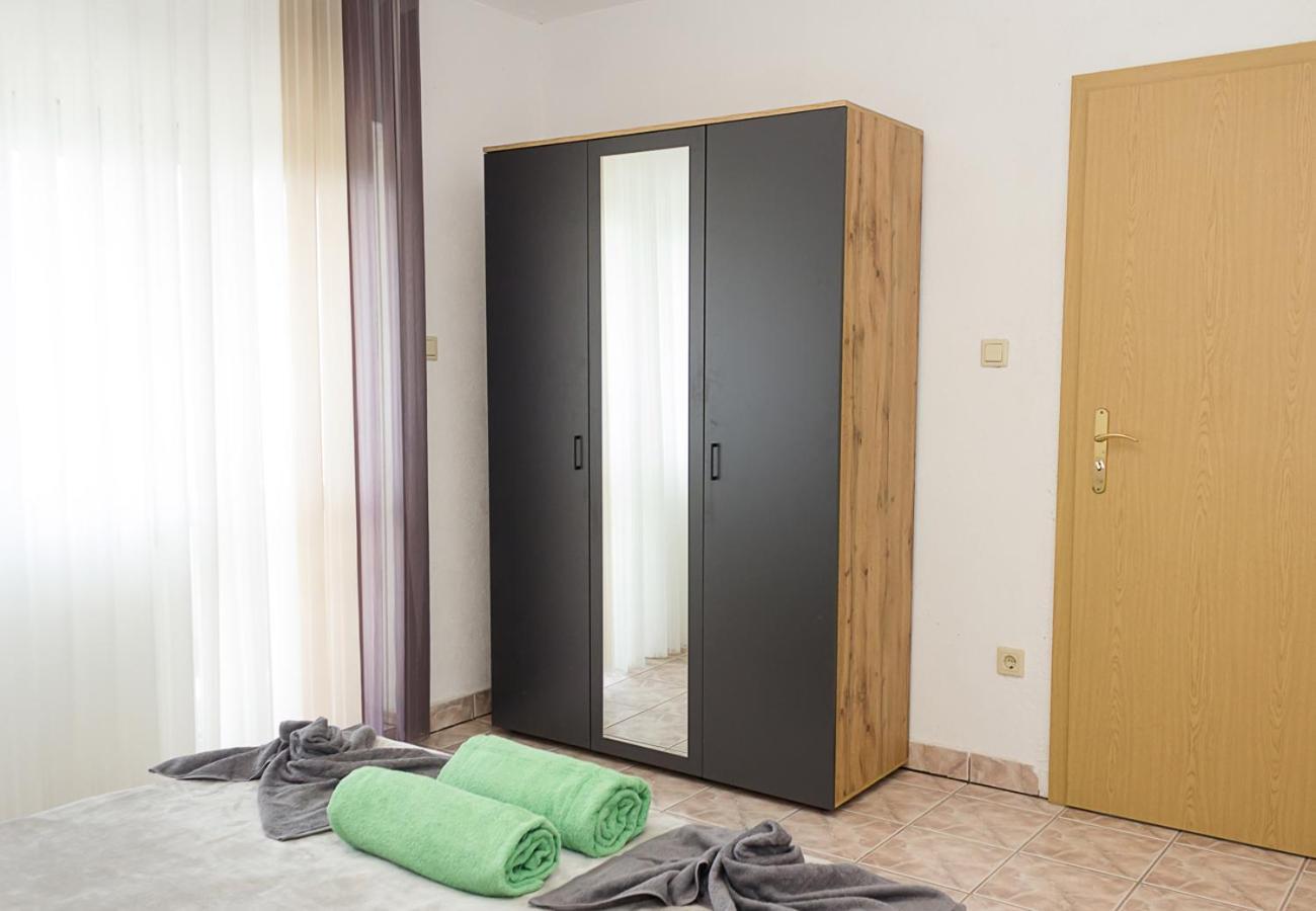 Two Identical Designer 2Bd Flats With Sea View In Balchik By Flat Mаnager Apartment Exterior photo